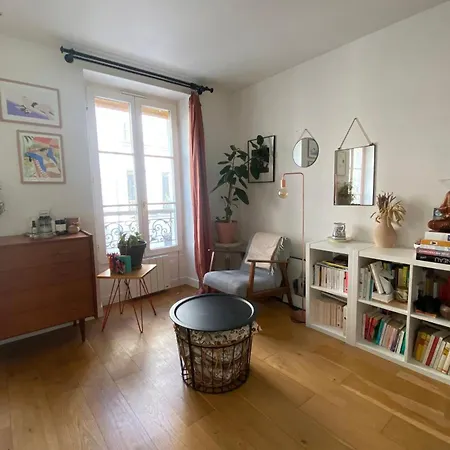 Beautiful In The 20th Arrondissement *